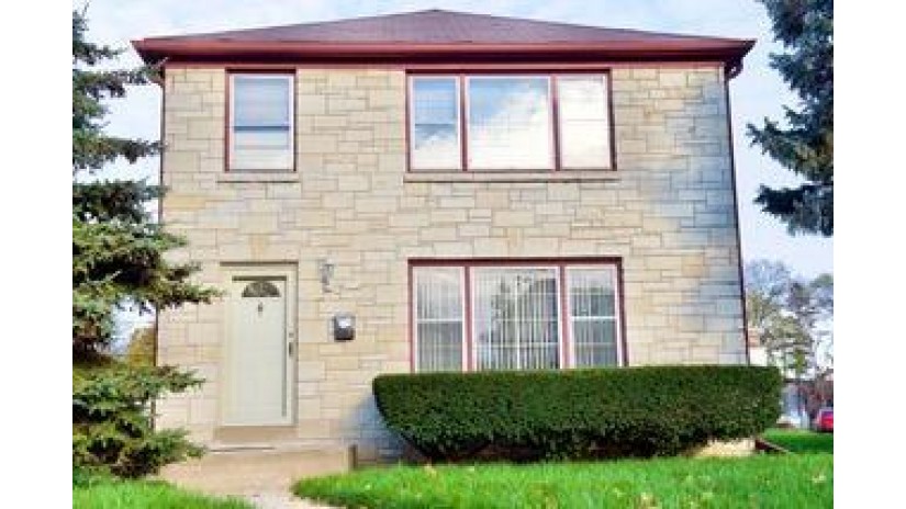 4034 N Elmhurst Rd Milwaukee, WI 53216 by reThought Real Estate $140,000