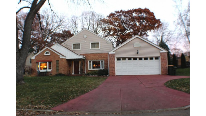 1062 N Perry Ct Wauwatosa, WI 53213-3159 by RE/MAX Service First LLC $449,000