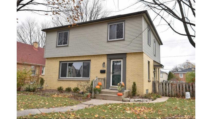 2946 N 77th St Milwaukee, WI 53222 by Realty Executives Integrity~Brookfield $224,900