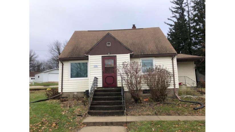 326 Maple Dr Spring Grove, MN 55974 by Castle Realty, LLC $104,900