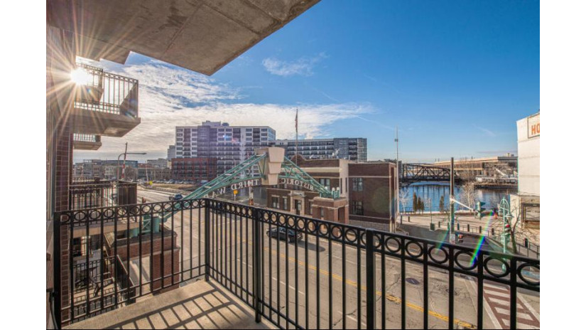 102 N Water St 301 Milwaukee, WI 53202 by Mahler Sotheby's International Realty $374,900