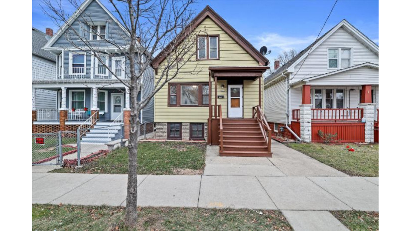 2052 S 17th St Milwaukee, WI 53204 by NextHome My Way $97,000