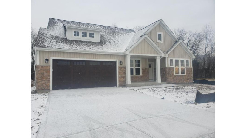 87 Weston Ridge Rd Oconomowoc, WI 53066 by First Weber Inc - Brookfield $444,900