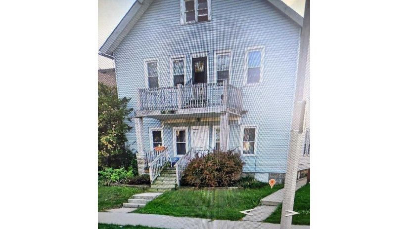 125 E Oklahoma Ave Milwaukee, WI 53207 by RE/MAX Realty Pros~Milwaukee $215,000