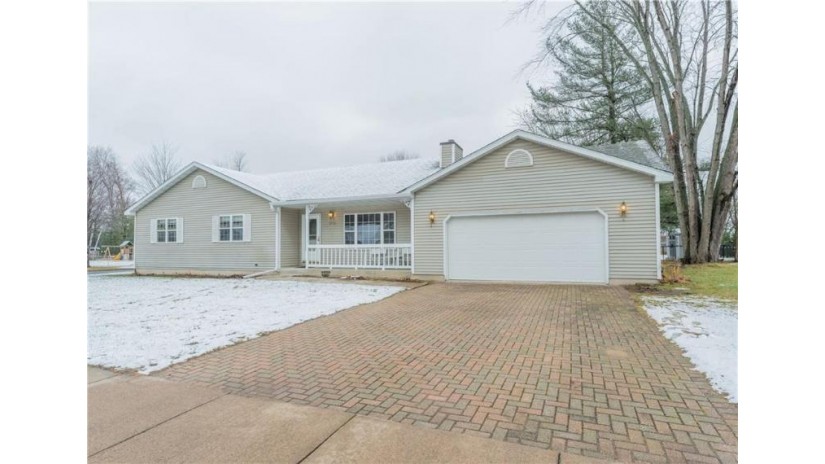 2525 Pineview Road Eau Claire, WI 54703 by Keller Williams Realty Diversified $269,000
