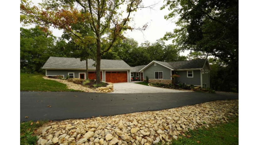 5A101 Whispering Wind Drive Apple River, IL 61001 by Jim Sullivan Realty $379,900