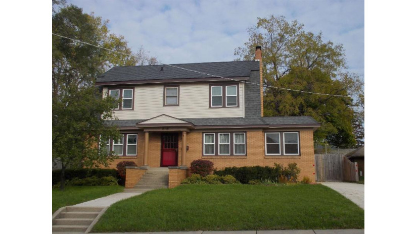 1616 N Prospect Court Rockford, IL 61107 by Key Realty Inc. $147,200