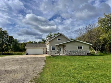 N1683 Hwy 49, Aurora, WI 54923