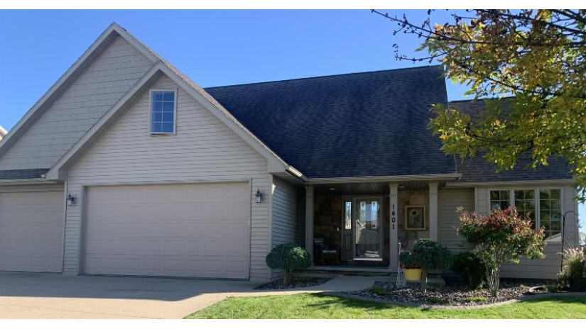 1401 W Brickstone Court Grand Chute, WI 54914 by Foxcityhomes.com, Llc $399,900