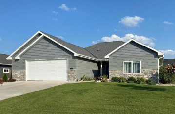 1618 Drusillas Way, Howard, WI 54313