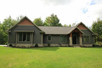 5247 Liegeois Road, Abrams, WI 54101
