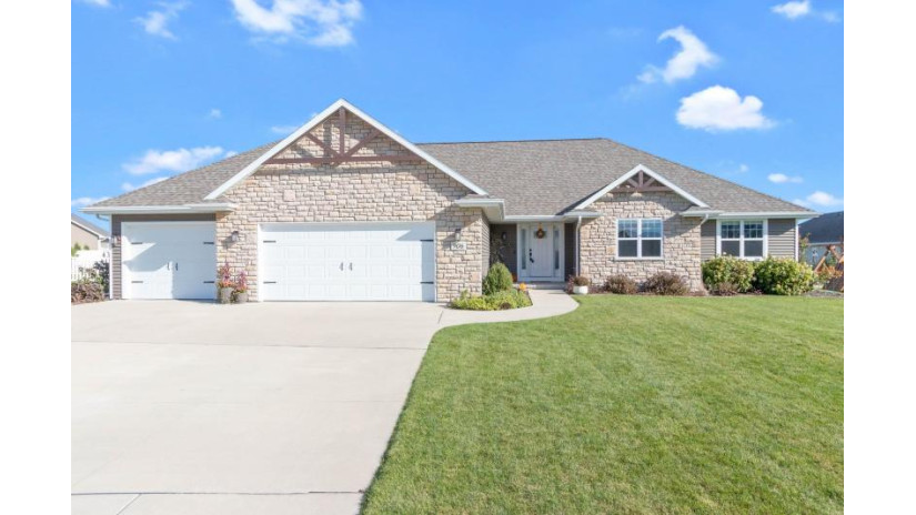 906 Raven Claw Court Lawrence, WI 54115 by Resource One Realty, Llc $544,900