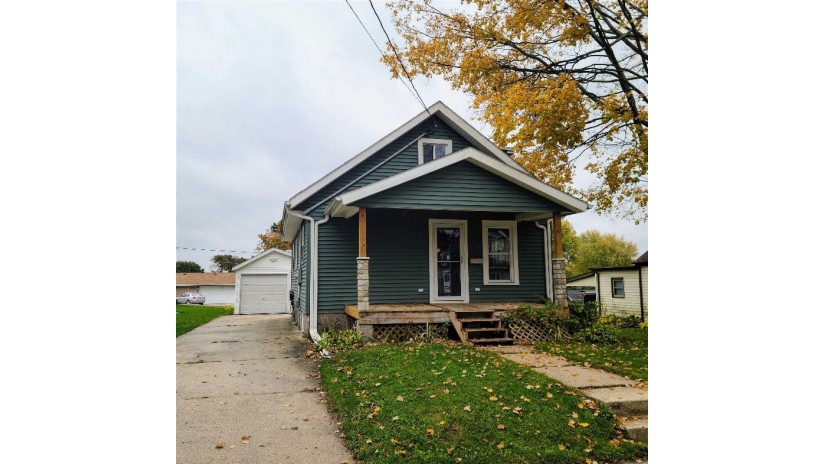 2318 Prospect Street New Holstein, WI 53061 by Century 21 Affiliated $112,900