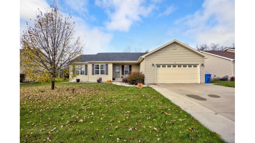2320 Ladybird Drive Fox Crossing, WI 54956 by EXP Realty LLC $329,900