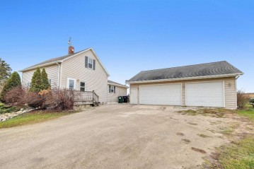 5300 North Avenue, New Denmark, WI 54208