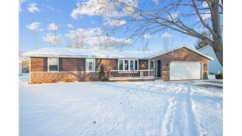 916 Southern Cross Road Howard, WI 54303 by Coldwell Banker Real Estate Group $249,900