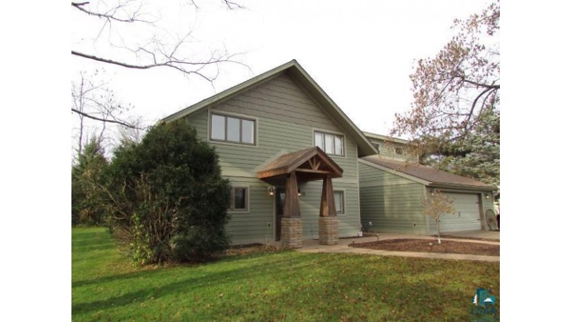 23 Royalton Rd Superior, WI 54880 by Re/Max Results $350,000