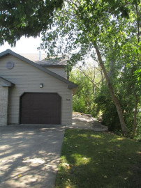 123 Waverly Dr, Cambridge, WI 53523-9245