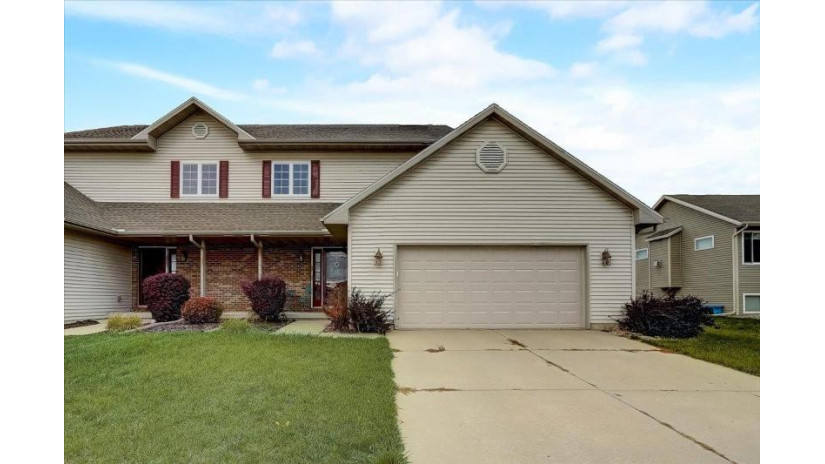 2009 Nighthawk Ln Sauk City, WI 53583 by First Weber Inc $269,900