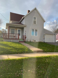 322 N Adams St, Lancaster, WI 53813