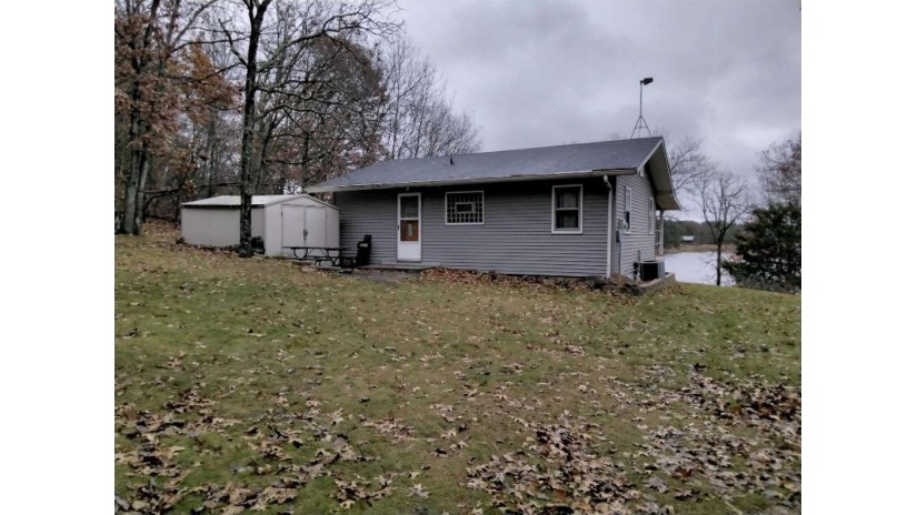2810 3rd Dr New Chester, WI 53952 by Cotter Realty Llc $220,000