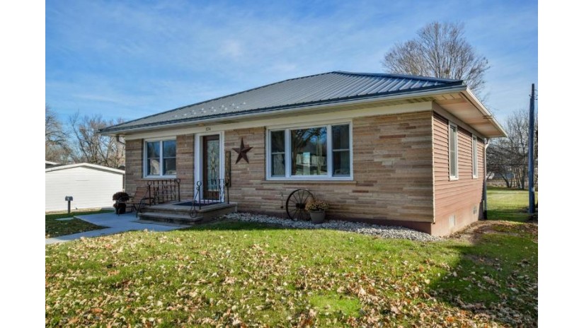 124 N Madison St Evansville, WI 53536 by First Weber Inc $249,900