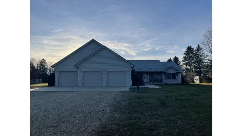 10781 Formica Rd La Grange, WI 54660 by Century 21 Affiliated $509,900