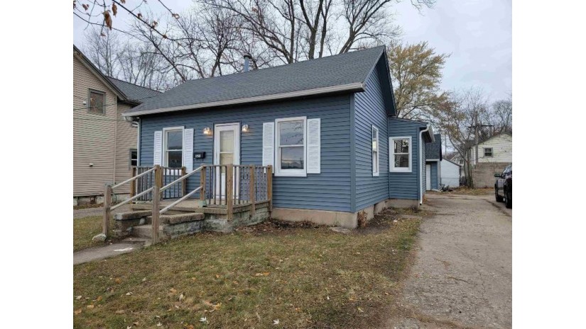 523 Locust St Beloit, WI 53511 by Century 21 Affiliated $84,900