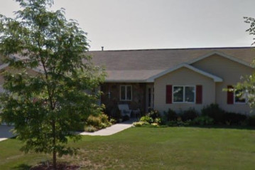 575 Country Ln 18, Cambridge, WI 53523-9284