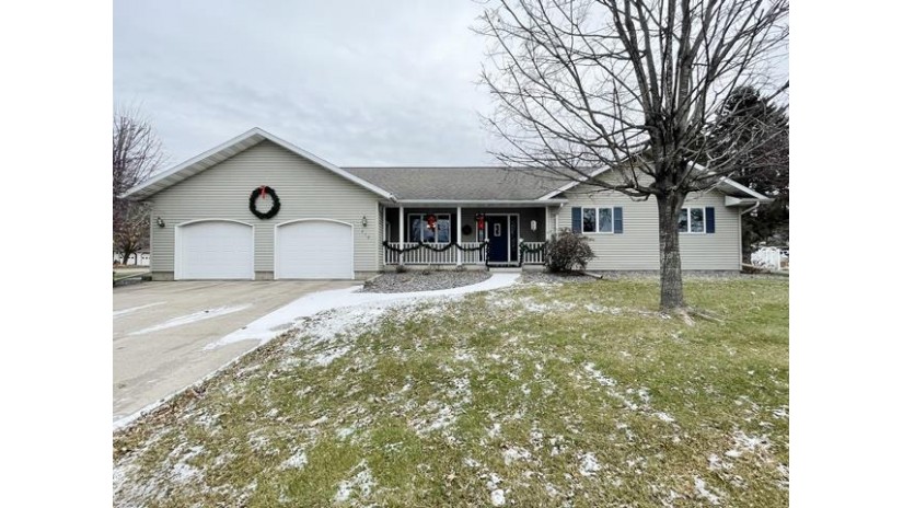 310 North Thomas Street Loyal, WI 54446 by Century 21 Gold Key $209,900