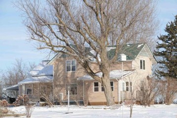 100342 Holton Road, Abbotsford, WI 54405