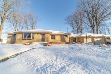 813 Everest Drive, Rothschild, WI 54474