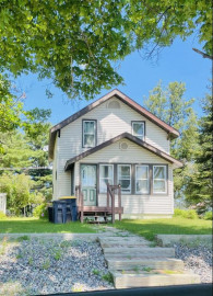 217 W Division St, Eagle River, WI 54521