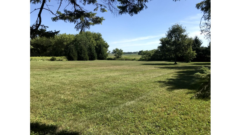 7600 County Line Rd Mount Pleasant, WI 53403 by Shorewest Realtors $160,000