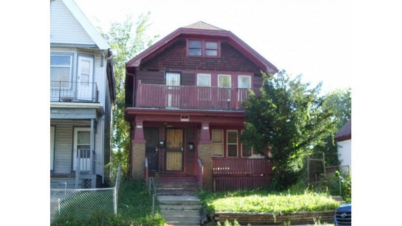 2546 W Medford Ave 2548 Milwaukee, WI 53206 by Redevelopment Authority City of MKE $10,395