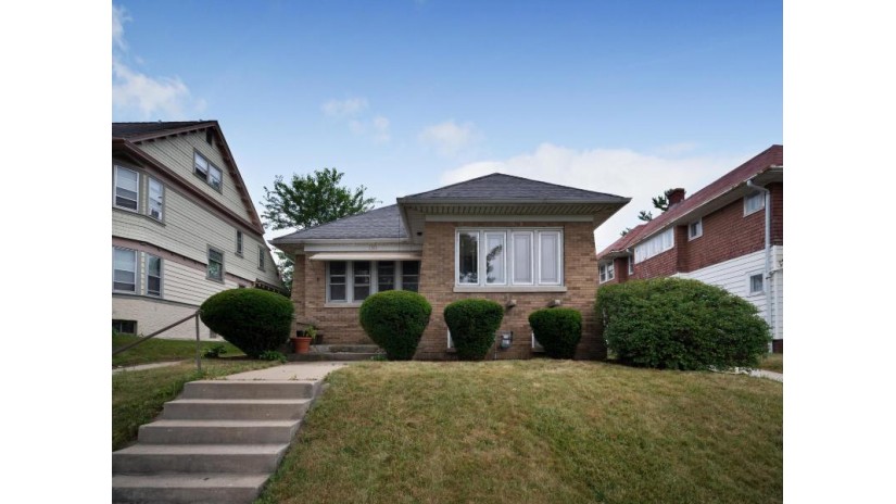 1509 N 47th St Milwaukee, WI 53208 by Century 21 Aspire Group $214,900