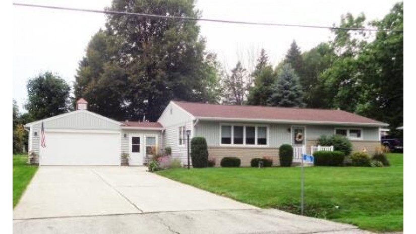 3816 N 46th St Sheboygan, WI 53083 by Century 21 Moves $214,900