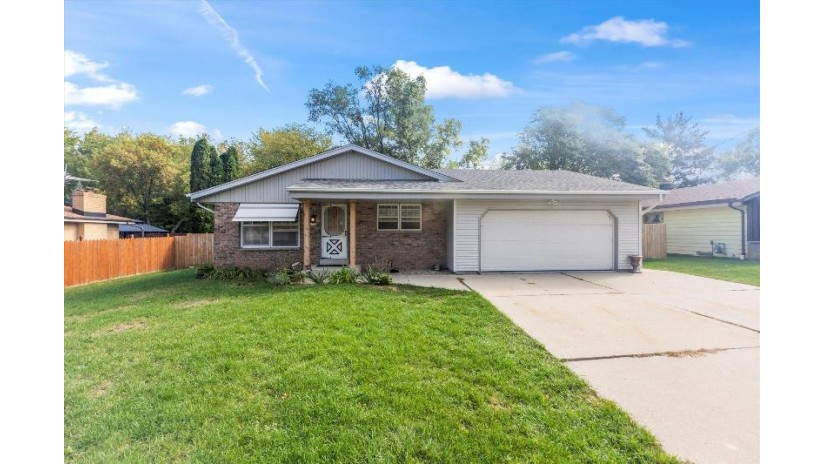 4340 S 68th St Greenfield, WI 53220-3428 by Keller Williams Realty-Milwaukee Southwest $284,900