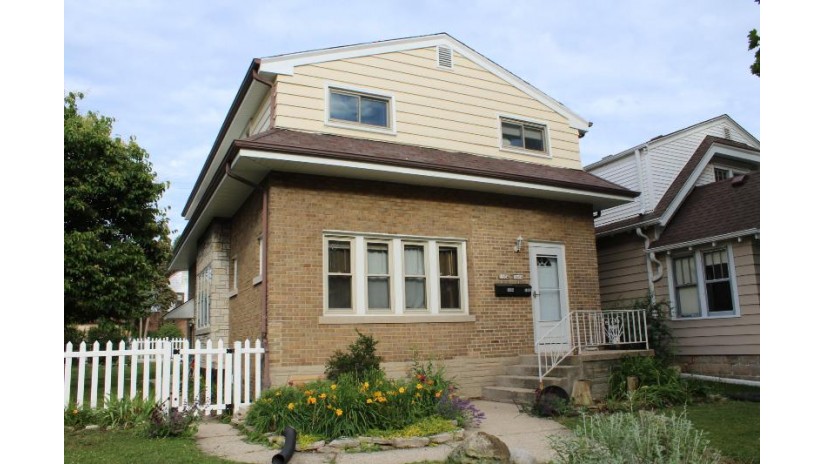 1604 S 56th St 1606 West Milwaukee, WI 53214-5255 by Apple Realty LLC $199,900