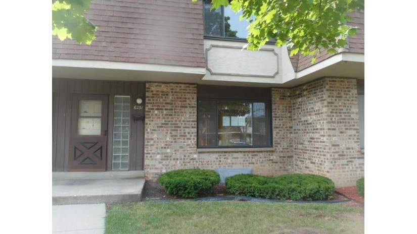 6231 W Port Ave Milwaukee, WI 53223-4119 by Berkshire Hathaway HomeServices Metro Realty $60,000