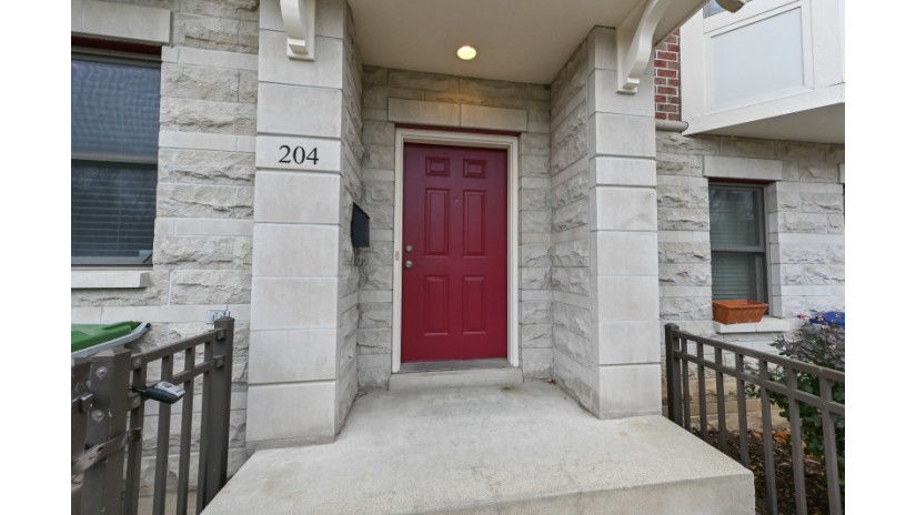 204 E Reservoir Ave Milwaukee, WI 53212-3724 by Shorewest Realtors $330,000