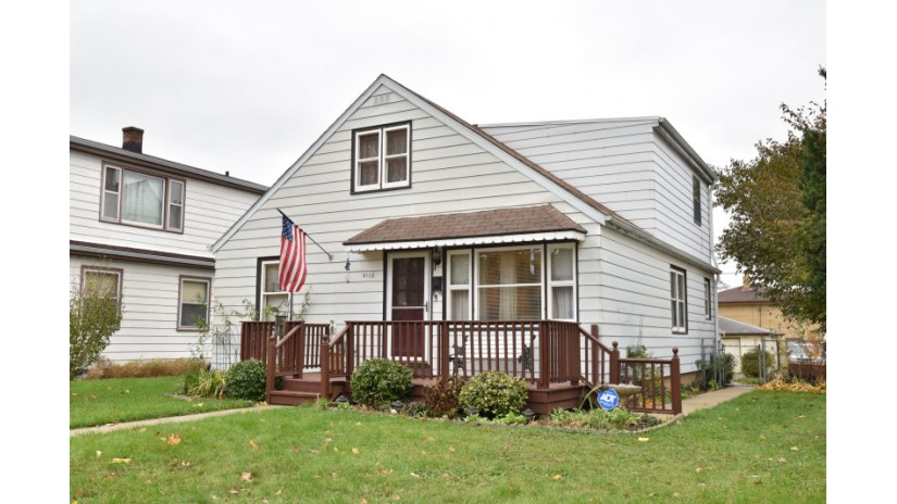 4468 N 64th St Milwaukee, WI 53218 by Shorewest Realtors $152,900
