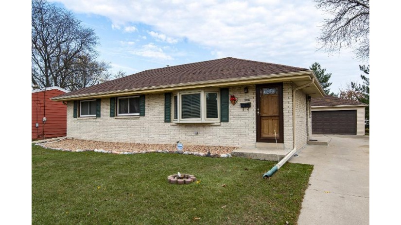 3588 S Sunset Dr Milwaukee, WI 53220-1252 by First Weber Inc - Brookfield $250,000