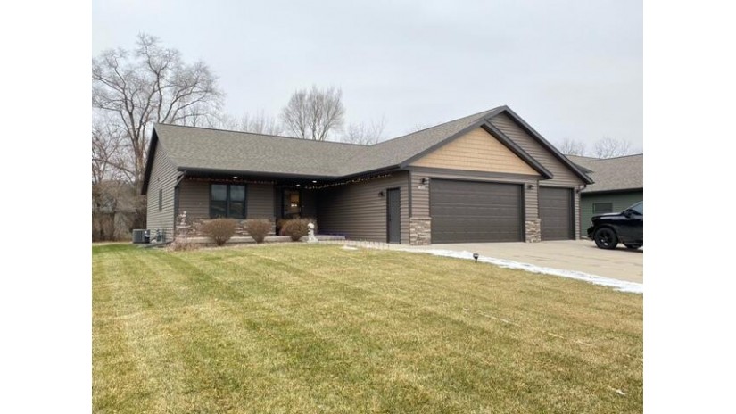 12099 King St Trempealeau, WI 54661 by Assist 2 Sell Premium Choice Realty, LLC $329,900