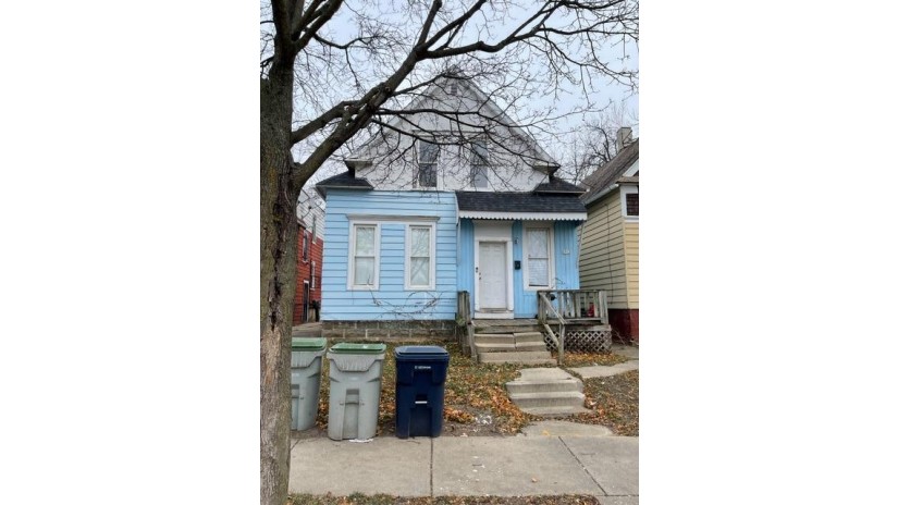 1912 N 31st St Milwaukee, WI 53208 by Premier Point Realty LLC $25,000