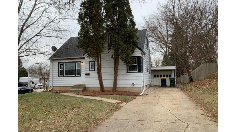 8505 W Arthur Ave West Allis, WI 53227 by Grapevine Realty $199,900