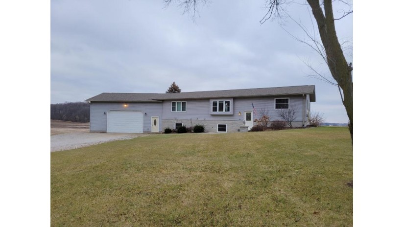 W4498 Campbell Dr Ashford, WI 53010-2023 by First Weber Inc- West Bend $329,900
