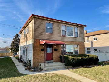 4357 S 20th St, Milwaukee, WI 53221-2366