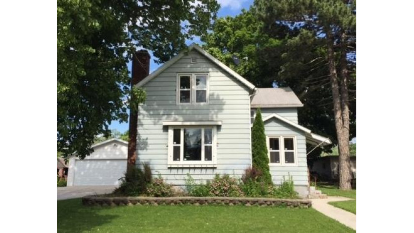 902 3rd St Kiel, WI 53042 by CRES $159,900