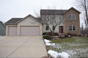 7981 S 20th St, Oak Creek, WI 53154